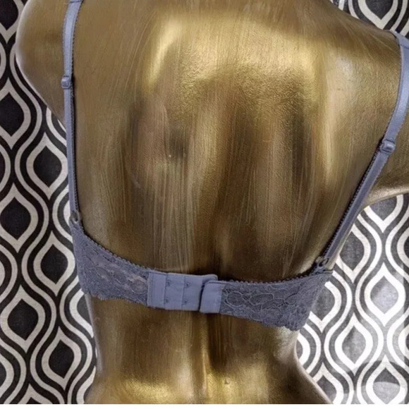 New Victoria’s Secret Dream Angels Rhinestone Pearl Demi Gray Bra Size 32DD - Picture 6 of 12